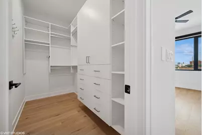 1530 W Ohio Street, Chicago, IL 60642 - Photo 15