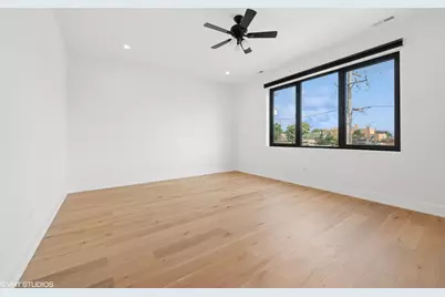 1530 W Ohio Street, Chicago, IL 60642 - Photo 13