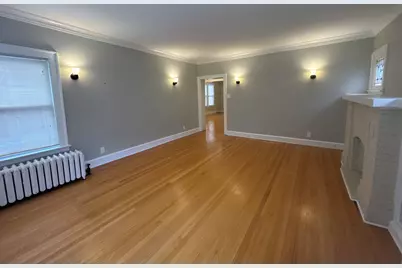 6208 N Artesian Avenue #2, Chicago, IL 60659 - Photo 3