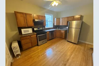 6208 N Artesian Avenue #2, Chicago, IL 60659 - Photo 11