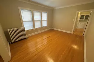 6208 N Artesian Ave, Chicago, IL 60659 - Photo 5