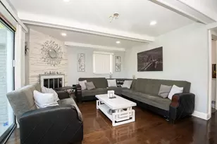 9909 N Huber Ln, Niles, IL 60714 - Photo 11