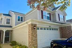 423 Acushnet St, Elgin, IL 60124 - Photo 17