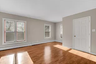 17 S 4th Ave, Saint Charles, IL 60174 - Photo 5