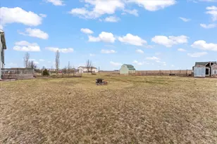 1376 E 2950 North Rd, Mansfield, IL 61854 - Photo 43