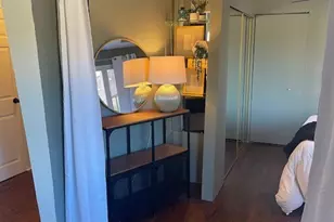 700 W Bittersweet Pl, Chicago, IL 60613 - Photo 7