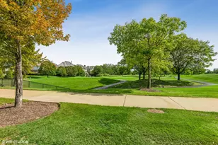 1969 Royal Birkdale Dr, Vernon Hills, IL 60061 - Photo 9