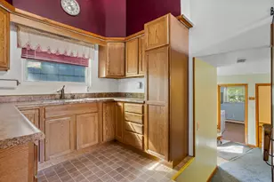 808 S Longview Rd, Monticello, IL 61856 - Photo 21