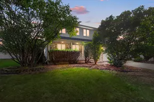 611 Flambeau Ct, Romeoville, IL 60446 - Photo 1