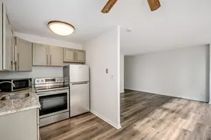 6171 N Sheridan Rd, Chicago, IL 60660 - Photo 7