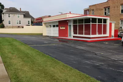 129 E South Street, Woodstock, IL 60098 - Photo 3