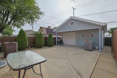 5326 S Nagle Avenue, Chicago, IL 60638 - Photo 7