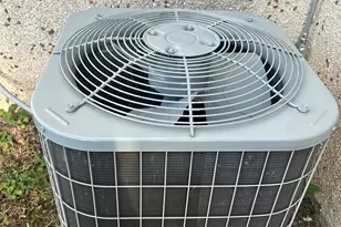 910 N Bloomington St, Streator, IL 61364 - Photo 21