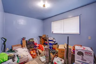 1383 Greenbay Ave, Calumet City, IL 60409 - Photo 9