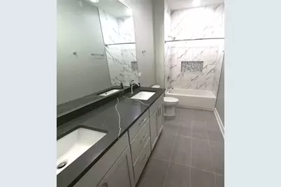 2100 W 18th Place #402, Chicago, IL 60608 - Photo 5