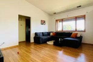 5630 W 103rd St, Oak Lawn, IL 60453 - Photo 3