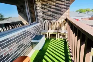 5630 W 103rd St, Oak Lawn, IL 60453 - Photo 17