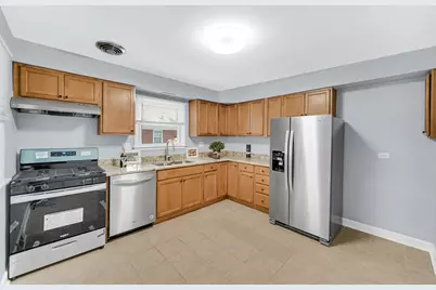 650 Mackinaw Avenue, Calumet City, IL 60409 - Photo 3