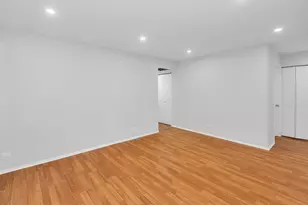 1059 Southbury Ln, Wheeling, IL 60090 - Photo 11