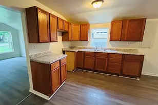 6415 N Shore Ave, Spring Grove, IL 60081 - Photo 9