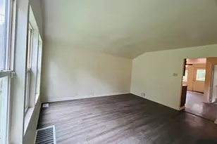 6415 N Shore Ave, Spring Grove, IL 60081 - Photo 3