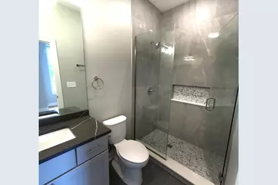 2100 W 18th Place #302, Chicago, IL 60608 - Photo 11