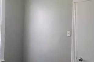 6506 S Eberhart Ave, Chicago, IL 60637 - Photo 19