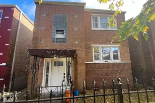 7433 N Damen Ave, Chicago, IL 60645 - Photo 1