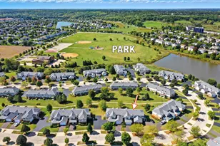 507 Legend Ln, McHenry, IL 60050 - Photo 3