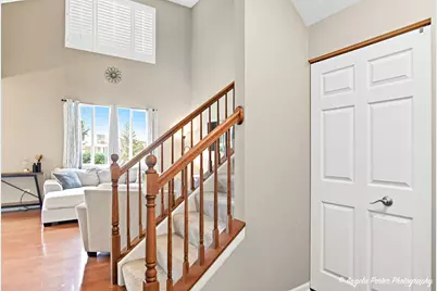 507 Legend Lane, McHenry, IL 60050 - Photo 5