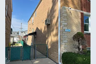 1724 N 19th Avenue, Melrose Park, IL 60160 - Photo 5