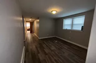 1724 N 19th Ave, Melrose Park, IL 60160 - Photo 21