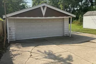 1129 Sibley Blvd, Calumet City, IL 60409 - Photo 3