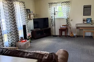 1909 W Laurel St, Freeport, IL 61032 - Photo 19