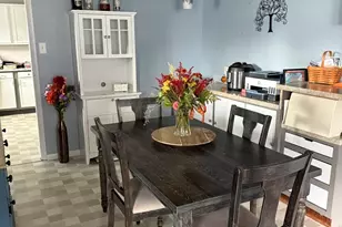 1909 W Laurel St, Freeport, IL 61032 - Photo 13