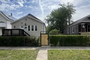 8423 S Carpenter St, Chicago, IL 60620 - Photo 1