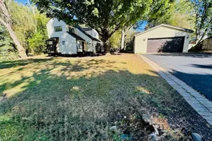 38603 N Pine Grove Ave, Wadsworth, IL 60083 - Photo 3