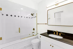 1825 W Iowa St, Chicago, IL 60622 - Photo 15