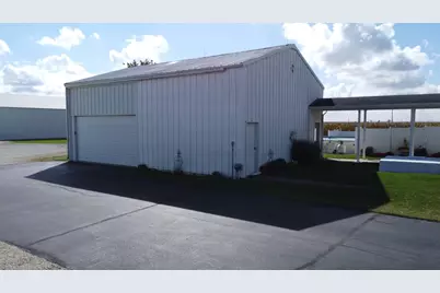 1718 N 1800 Road E, Watseka, IL 60970 - Photo 11