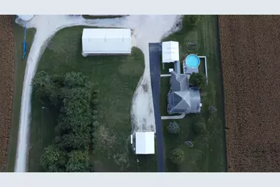 1718 N 1800 Road E, Watseka, IL 60970 - Photo 79