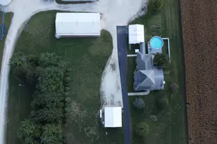 1718 N 1800 Road E, Watseka, IL 60970 - Photo 79