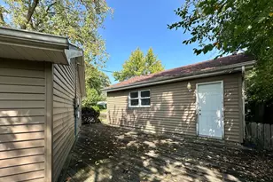 240 Mantua St, Park Forest, IL 60466 - Photo 25