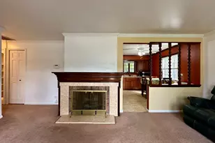 240 Mantua St, Park Forest, IL 60466 - Photo 9