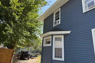 574 S Lasalle St, Aurora, IL 60505 - Photo 25