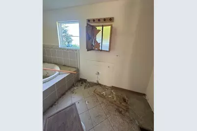 21746 Carol Avenue, Sauk Village, IL 60411 - Photo 33