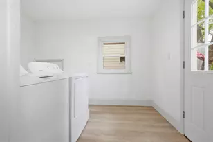 807 N Morris Ave, Bloomington, IL 61701 - Photo 11