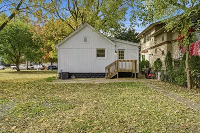 807 N Morris Avenue, Bloomington, IL 61701 - Photo 17