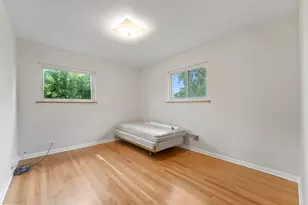 8616 N Oleander Ave, Niles, IL 60714 - Photo 13