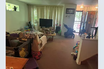 7845 S Yates Boulevard, Chicago, IL 60649 - Photo 3