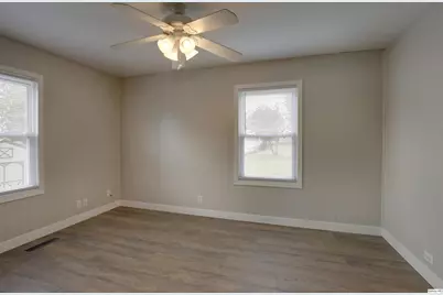 3329 Chestnut Street, Quincy, IL 62301 - Photo 21